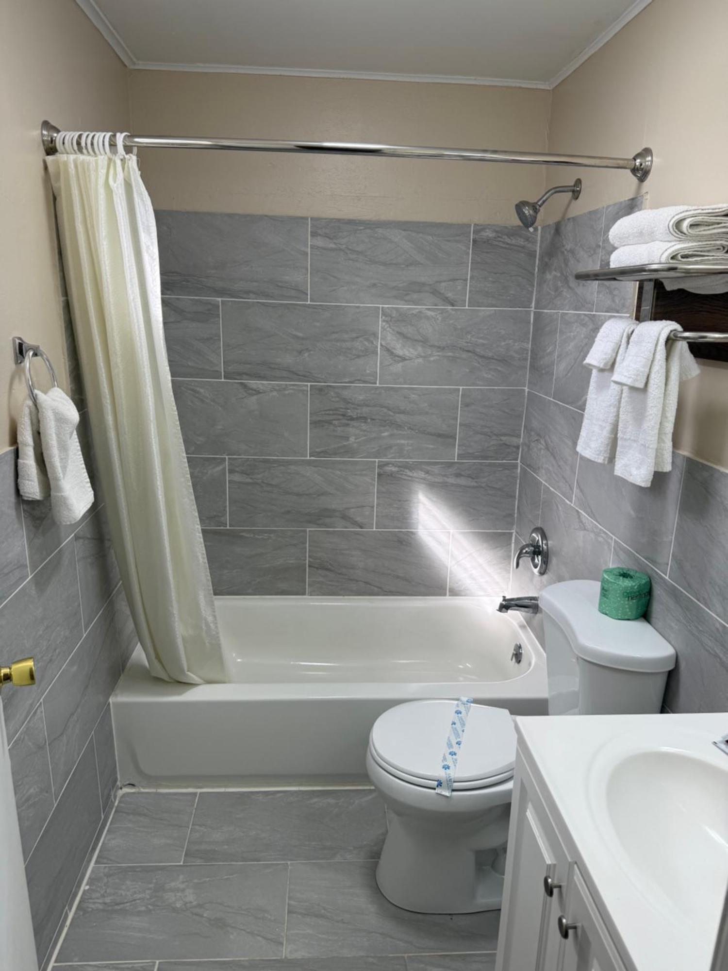 Boone Trail Inn Middlesboro Екстериор снимка